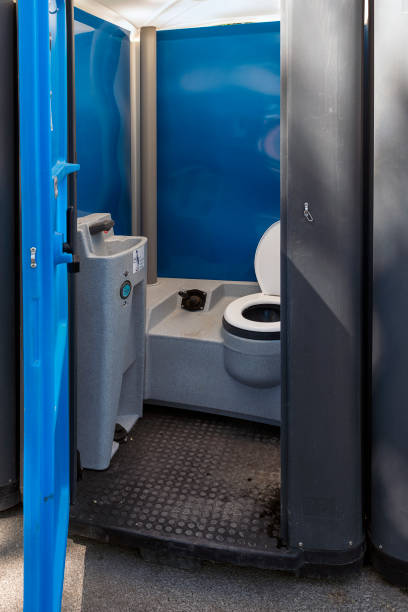 Best Portable restroom trailer rental  in Doa Ana, NM